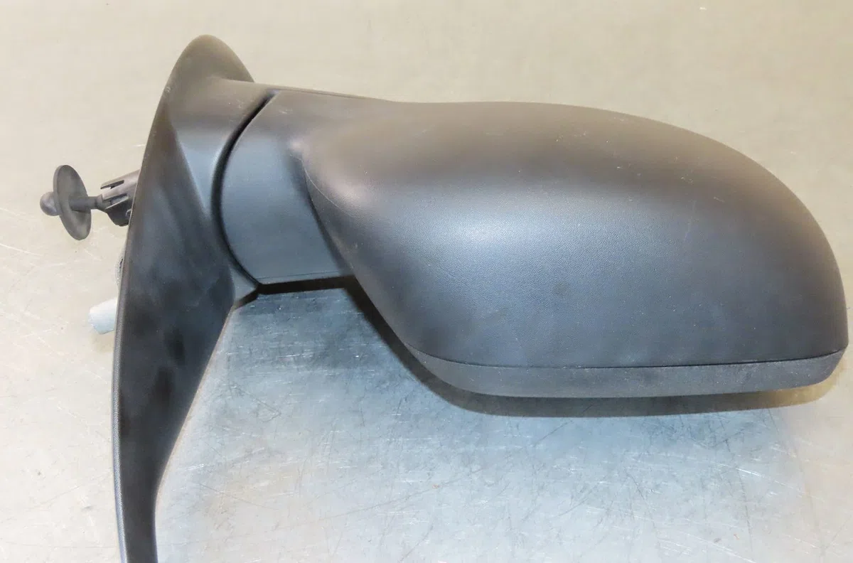 Retroviseur exterieur manuel droit Renault KANGOO Express (FW0-1_) 1.5 dci 70 (fw0a, kw0v) (2008) 4 portes occasion