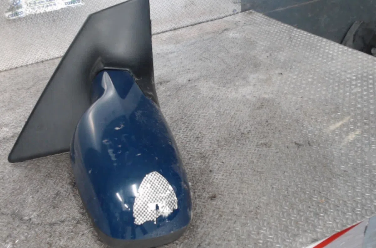 Retroviseur exterieur manuel droit RENAULT MEGANE 2  MEGANE 2 PHASE 1 occasion