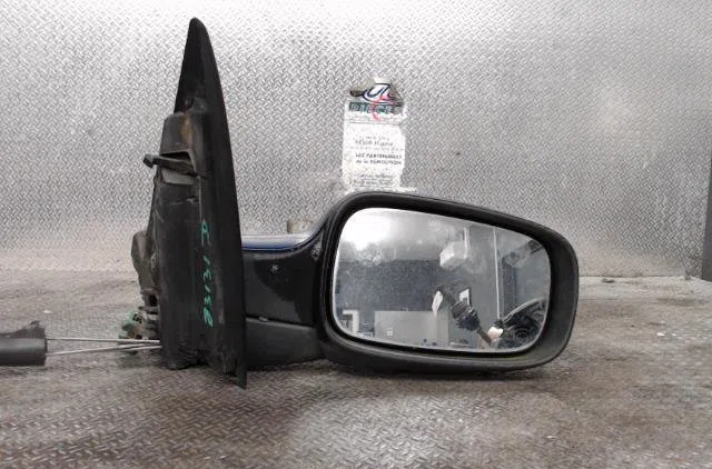 Retroviseur exterieur manuel droit RENAULT MEGANE 2  MEGANE 2 PHASE 2 occasion