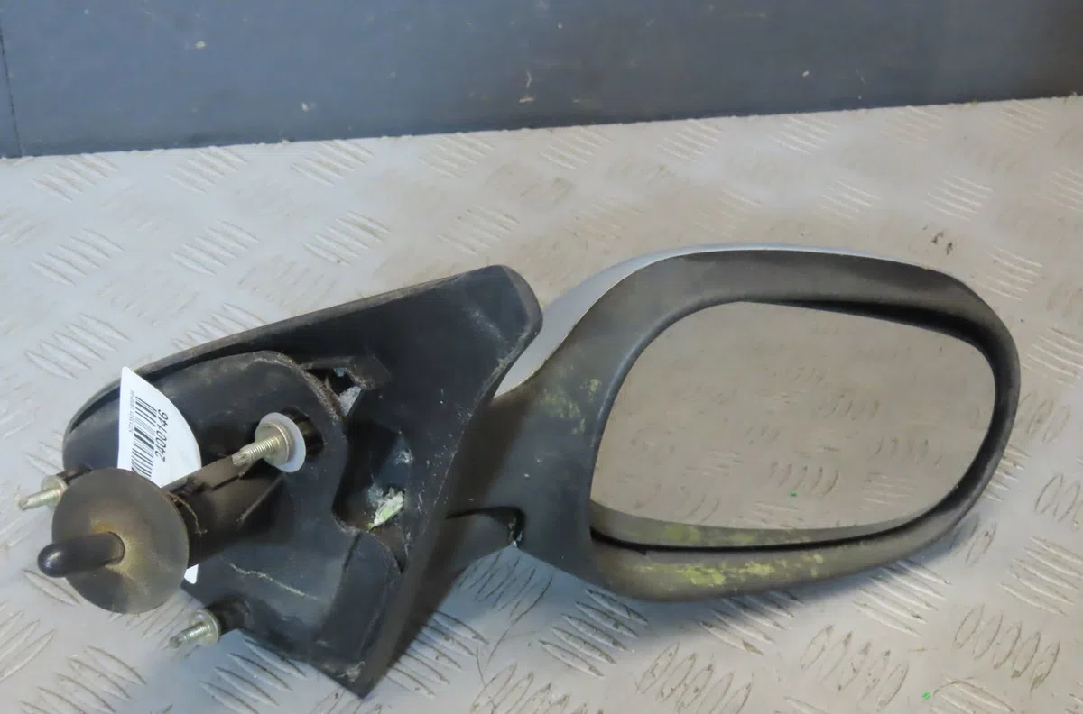 Retroviseur exterieur manuel droit RENAULT MEGANE 2002 occasion
