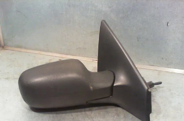Retroviseur exterieur manuel droit RENAULT MEGANE 2005 occasion