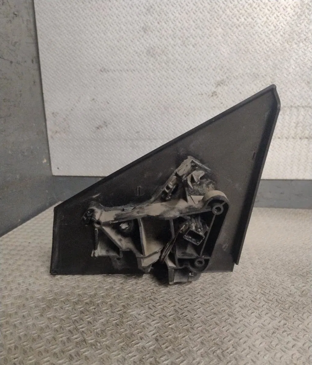 Retroviseur exterieur manuel droit RENAULT MEGANE 3  MEGANE 3 PHASE 1 COUPE occasion