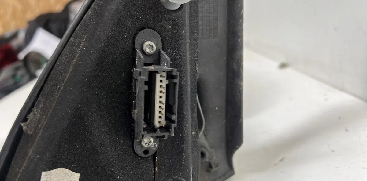 Retroviseur exterieur manuel droit Renault MEGANE I (BA0-1_) 1.6 16v (ba04, ba0b, ba11, ba1j, ba16, ba19, ba1k, ba1v,...