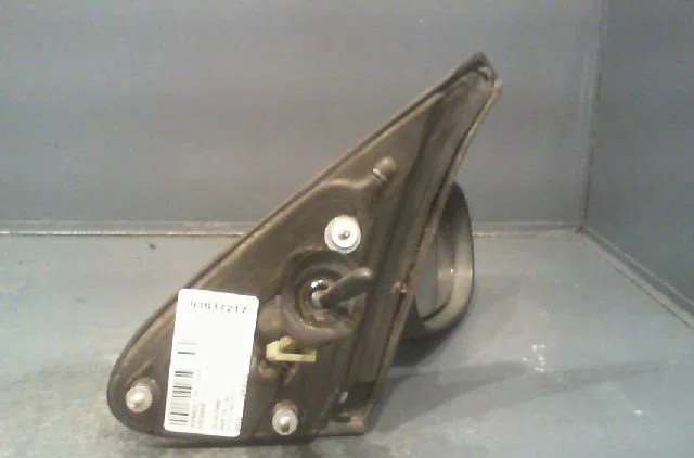 Retroviseur exterieur manuel droit Renault MEGANE I (BA0-1_) 1.9 d eco (ba0a, ba0u, ba0r) (1996-2003) occasion