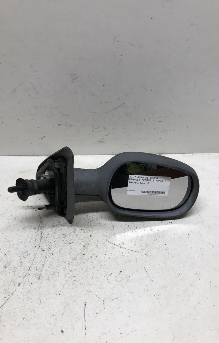 Retroviseur exterieur manuel droit Renault MEGANE I (BA0-1_) 1.9 d eco (ba0a, ba0u, ba0r) (1996-2003) occasion