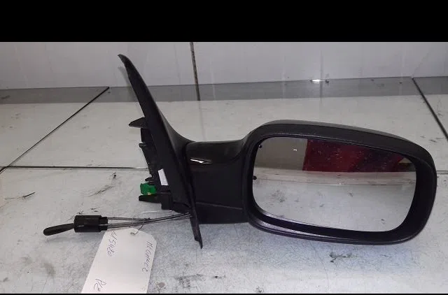 Retroviseur exterieur manuel droit Renault MEGANE II Break (KM0-1_) 1.5 dci (km0f, km0t, km2b) (2003-2006) occasion