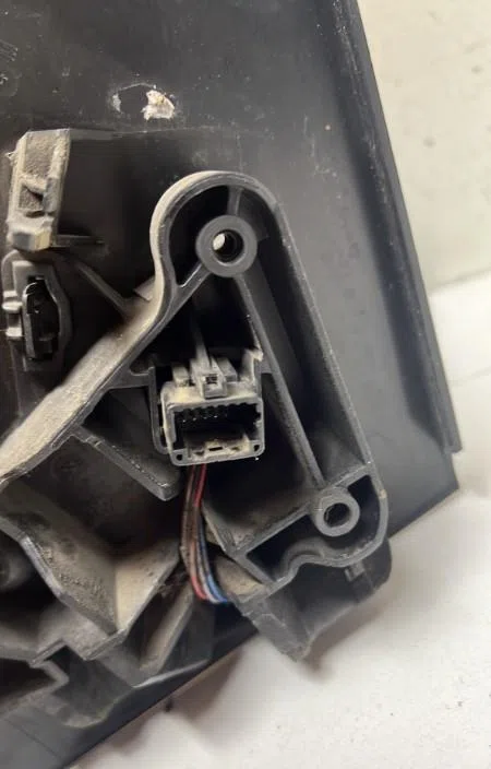 Retroviseur exterieur manuel droit Renault MEGANE III 3-5 portes (BZ0-1_, B3_) 1.5 dci (bz0c) (2008-2015) 5 portes occas