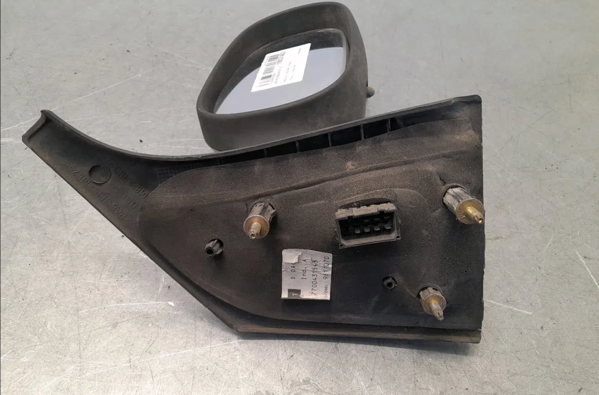 Retroviseur exterieur manuel droit RENAULT SCENIC I  1.9 DCI 100ch occasion