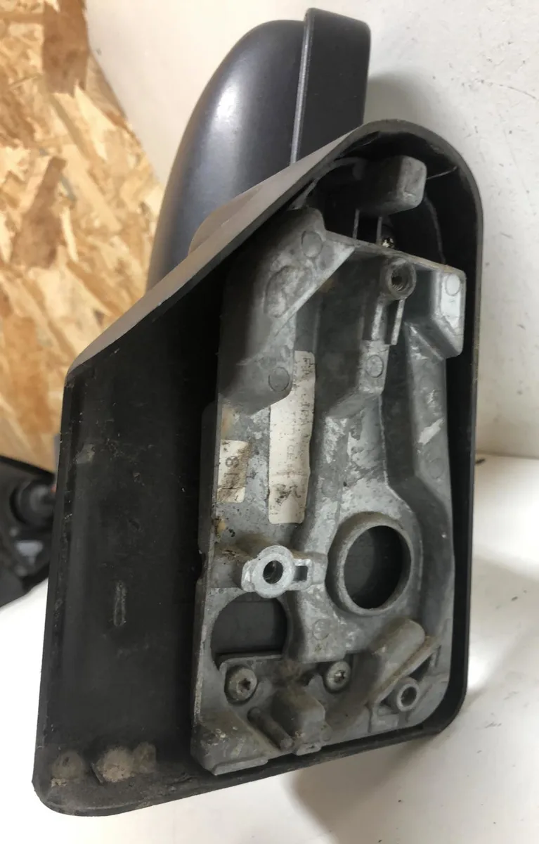 Retroviseur exterieur manuel droit RENAULT TRAFIC 1 PHASE 3 occasion