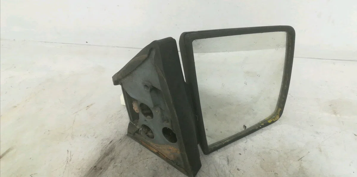 Retroviseur exterieur manuel droit Renault TRAFIC Camionnette (T1, T3, T4, T2) 2.1 d (1980-1989) occasion