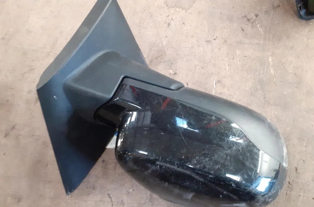 Retroviseur exterieur manuel droit Renault TWINGO II (CN0_) 1.2 16v (cn04, cn0a, cn0b) (2007-2014) 3 portes occasion