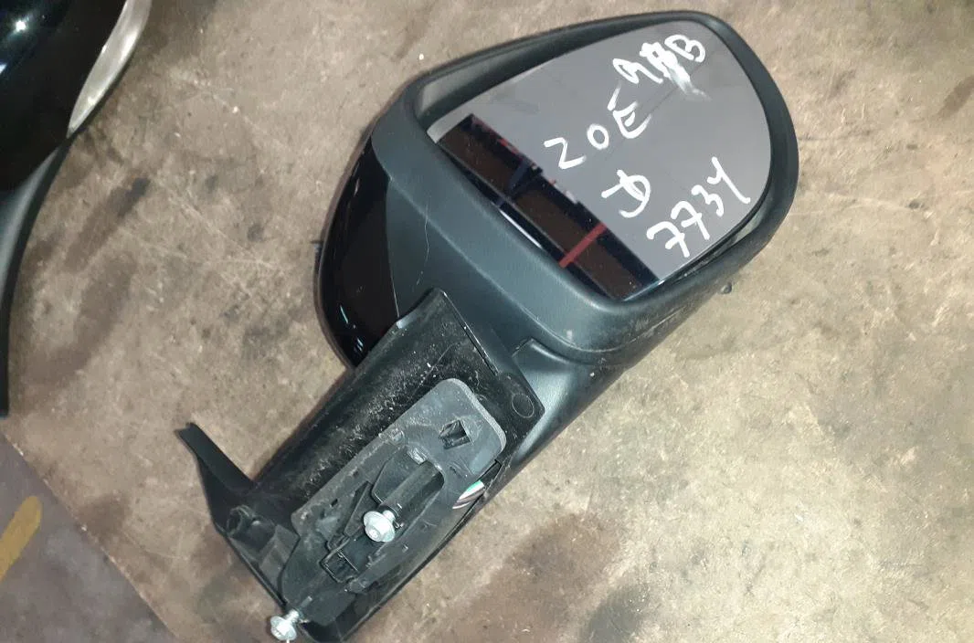 Retroviseur exterieur manuel droit Renault ZOE (BFM_) Zoe (2012) occasion