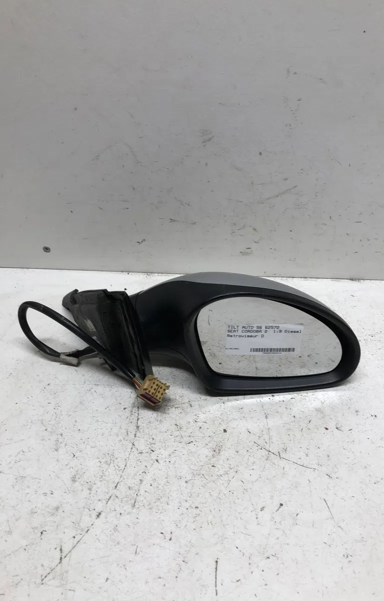 Retroviseur exterieur manuel droit Seat CORDOBA (6L2) 1.9 tdi (2002-2009) occasion