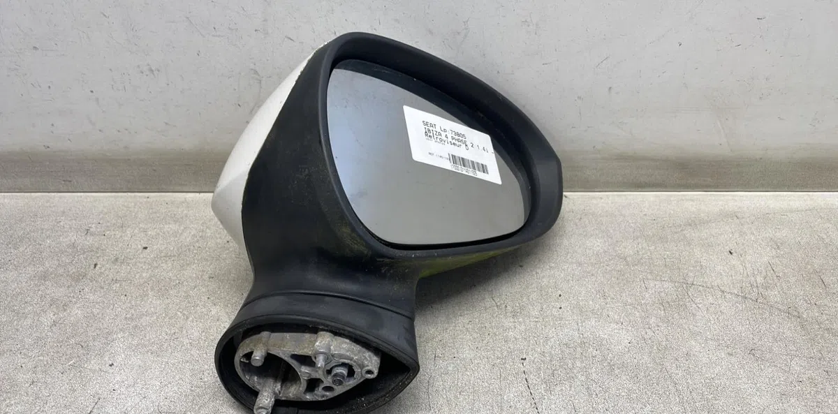 Retroviseur exterieur manuel droit Seat IBIZA IV (6J5, 6P1) 1.4 (2008-2015) occasion