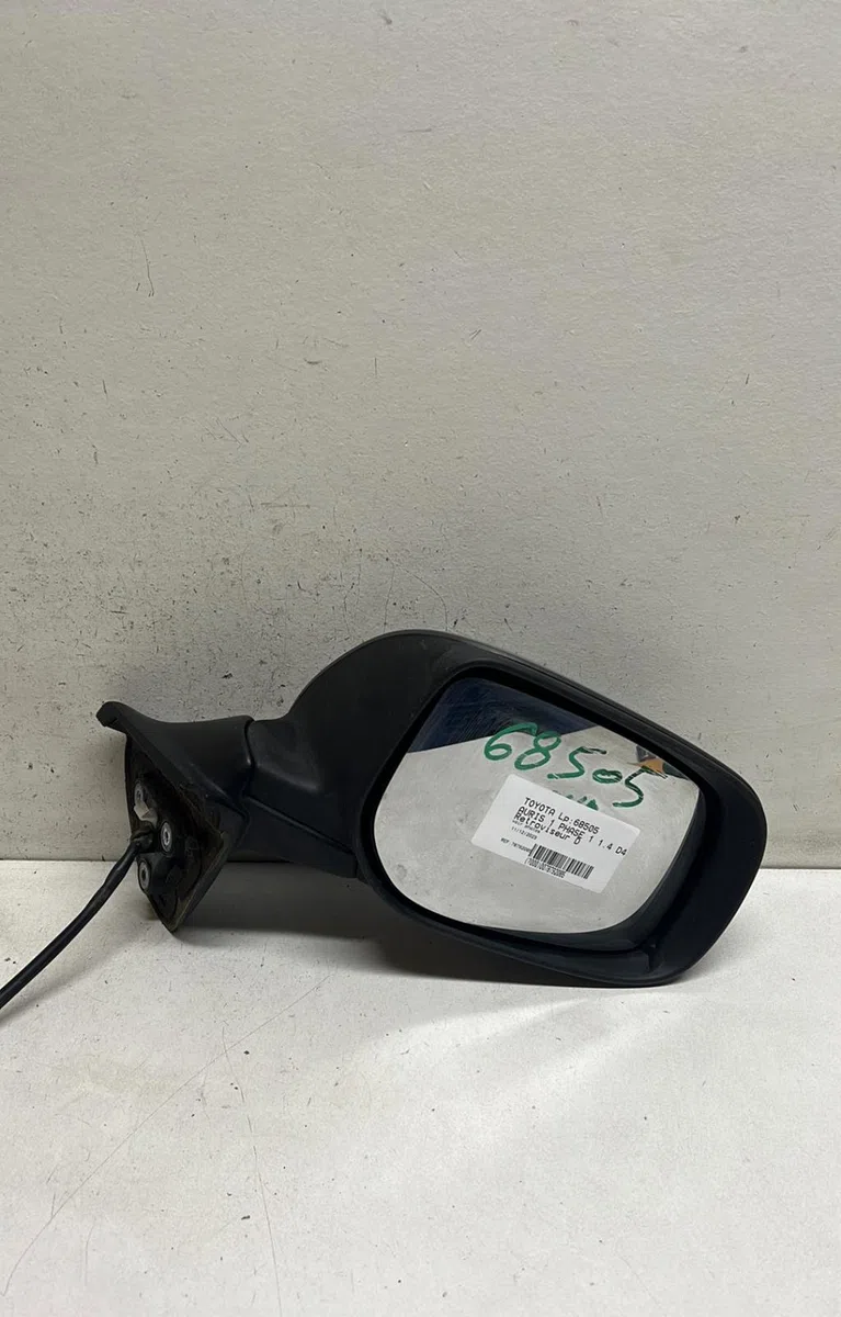 Retroviseur exterieur manuel droit Toyota AURIS (_E15_) 1.4 d-4d (nde150_) (2007-2012) 3 portes occasion