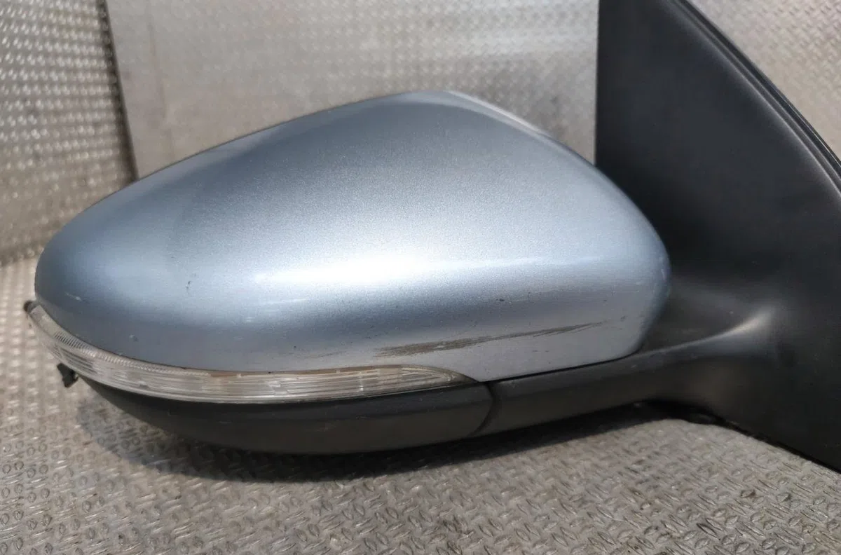Retroviseur exterieur manuel droit Volkswagen GOLF VI (5K1) 1.6 tdi (2009-2012) 5 portes occasion