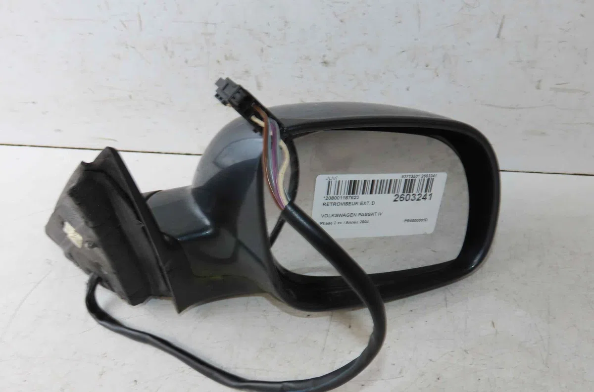 Retroviseur exterieur manuel droit VOLKSWAGEN PASSAT IV occasion