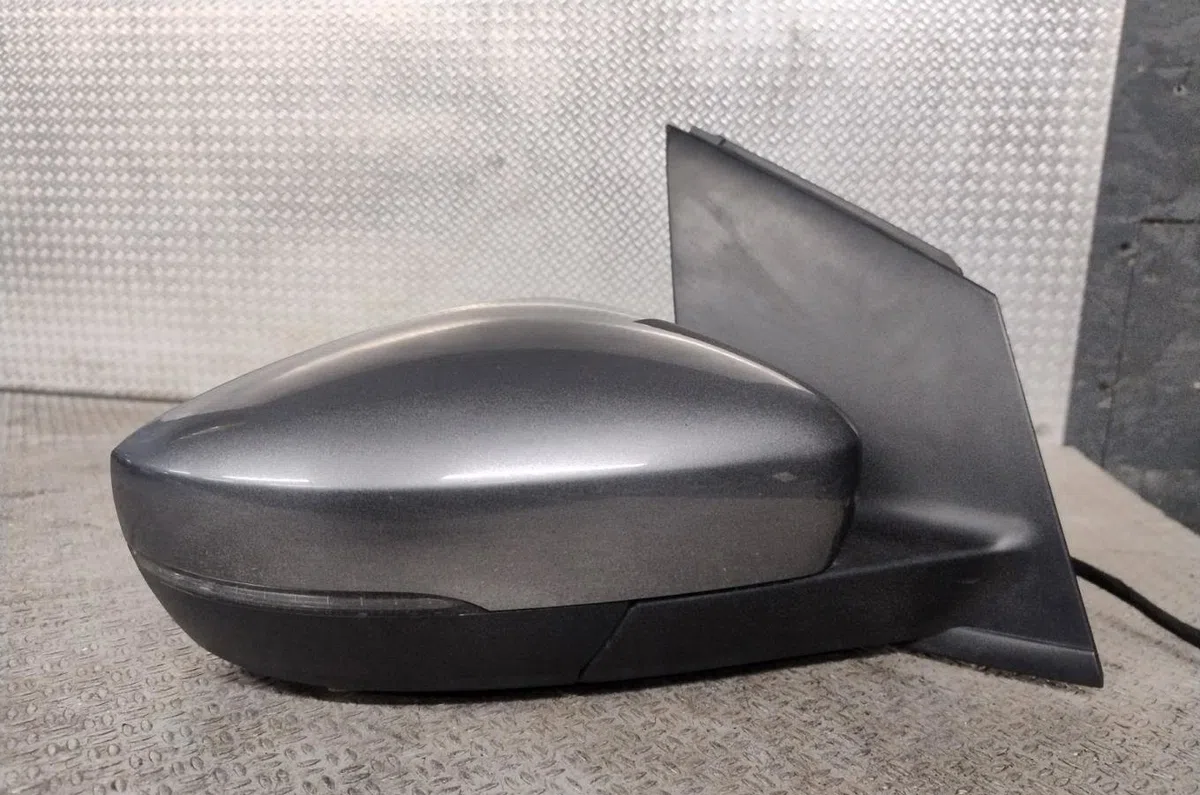 Retroviseur exterieur manuel droit VOLKSWAGEN POLO 5  POLO 5 PHASE 1 occasion