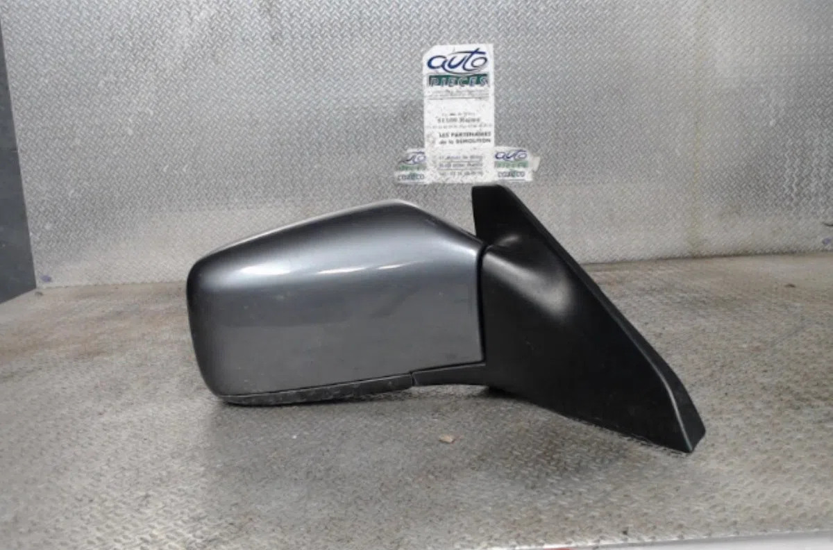 Retroviseur exterieur manuel droit Volvo V40 Break (645) 2.0 t (1997-2000) occasion