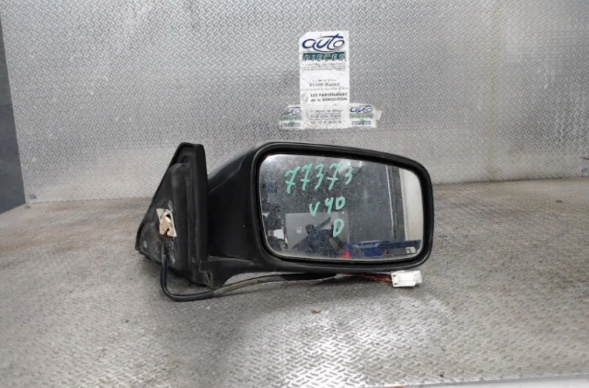 Retroviseur exterieur manuel droit Volvo V40 Break (645) 2.0 t (1997-2000) occasion