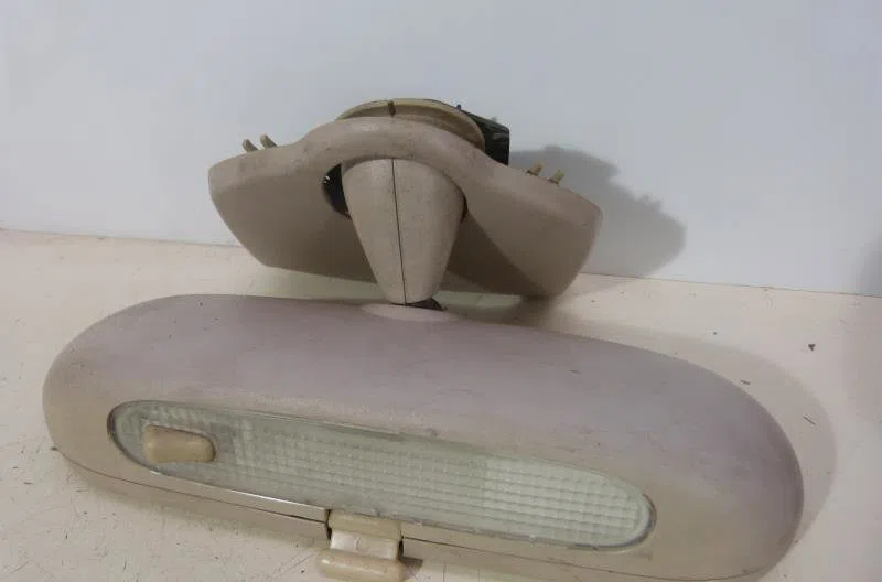 Retroviseur interieur VOLKSWAGEN NEW BEETLE 1 PHASE 1 occasion