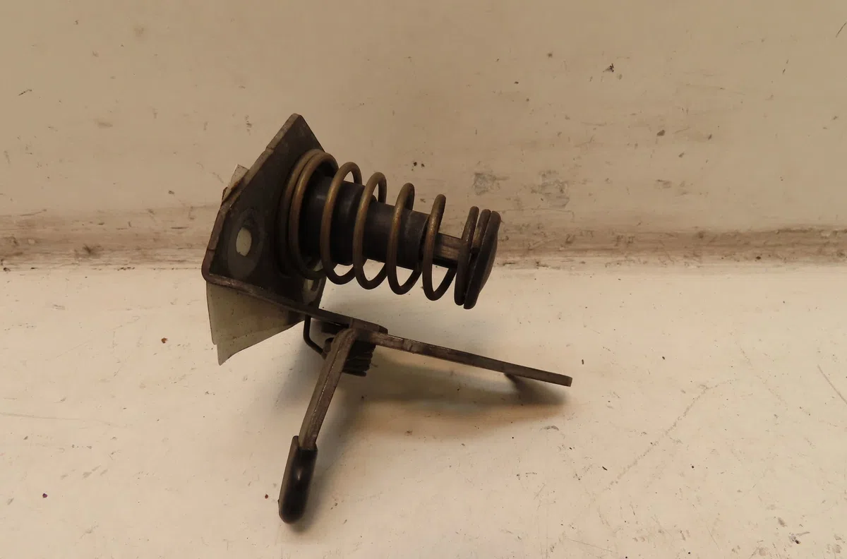Serrure capot Bmw X3 (E83) 3.0 d (2004-2005) occasion