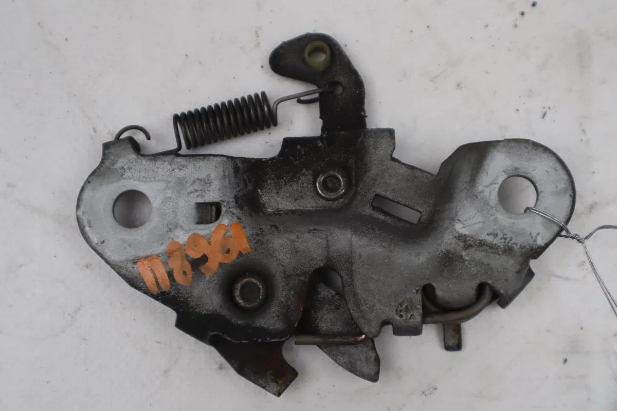 Serrure capot Citroen SAXO (S0, S1) 1.1 x, sx (1996-2003) 5 portes occasion