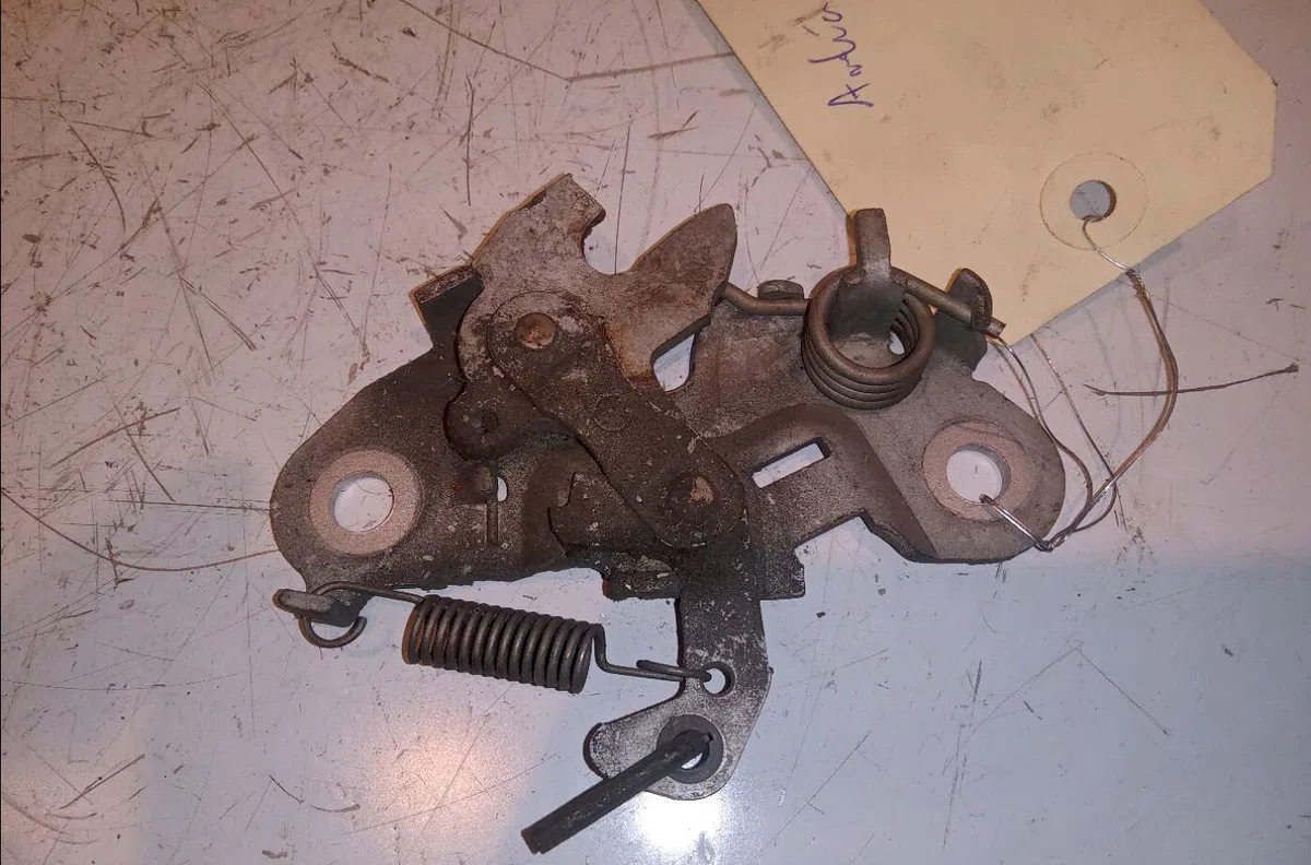 Serrure capot Citroen SAXO (S0, S1) 1.5 d (1996-2001) 5 portes occasion