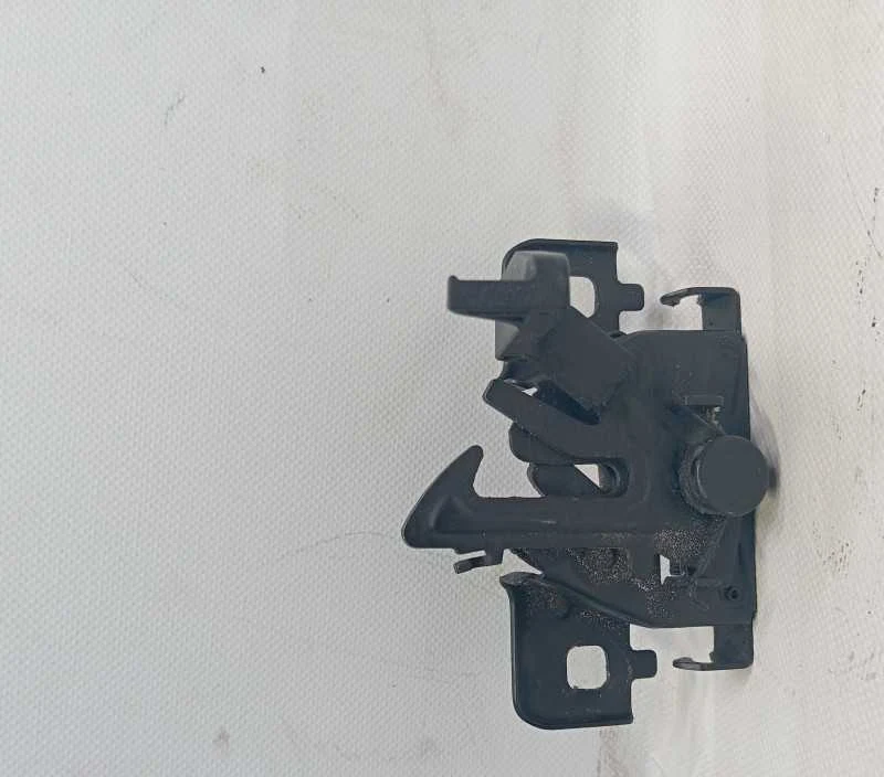 SERRURE CAPOT DACIA SANDERO II 656013486R