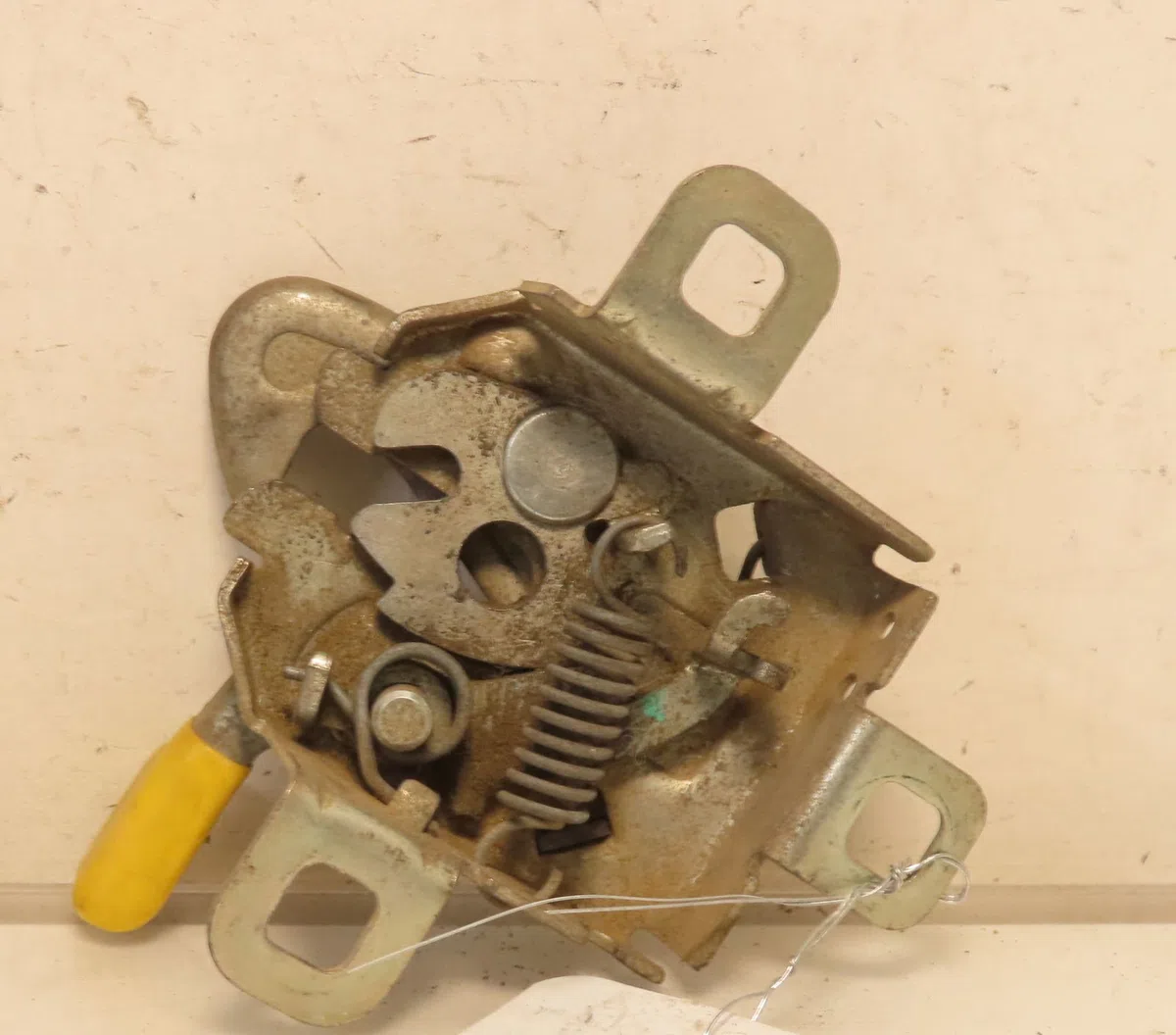 Serrure capot Fiat PANDA (169_) 1.2 (169axf2a, 169axf1a) (2010-2013) occasion
