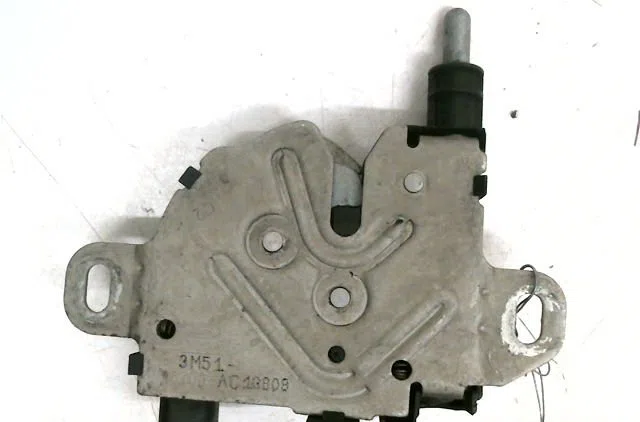 Serrure capot FORD FOCUS occasion