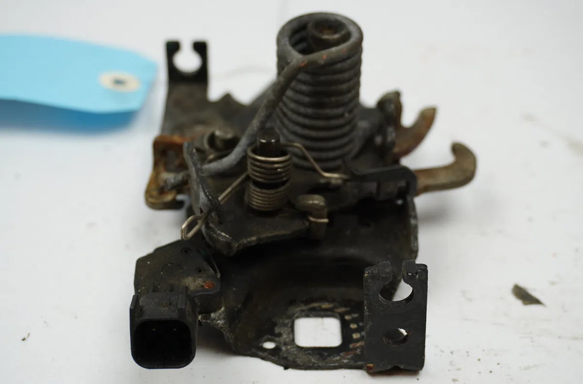 Serrure capot Ford GALAXY III (CK) 2.0 tdci (2015-2018) occasion