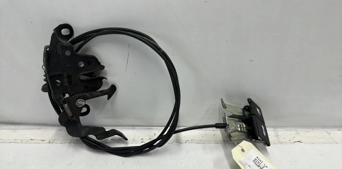 Serrure capot MINI MINI 2 R55 CLUBMAN PHASE 1 BREAK occasion
