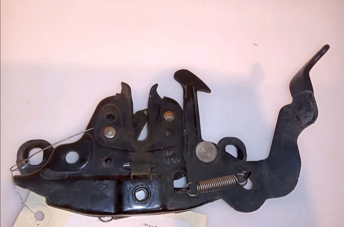 Serrure capot Nissan QASHQAI - QASHQAI 2 I (J10, NJ10, JJ10E) 2.0 dci (2007-2013) occasion