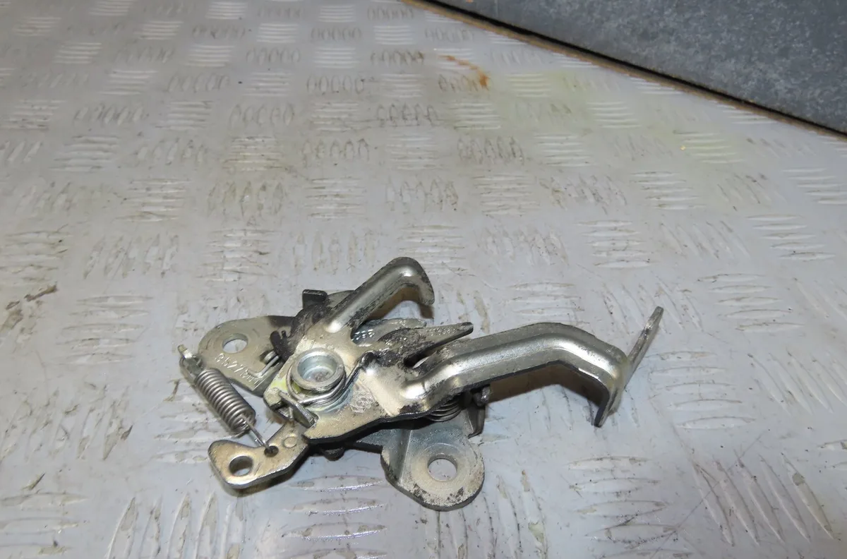 Serrure capot Peugeot RCZ 2.0 hdi (2010-2015) occasion