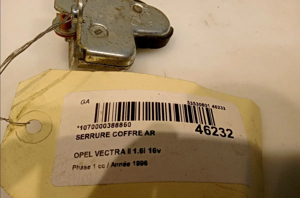 Serrure coffre arrière Opel VECTRA B (J96) 1.6 i 16v (f19) (1995-2002) occasion