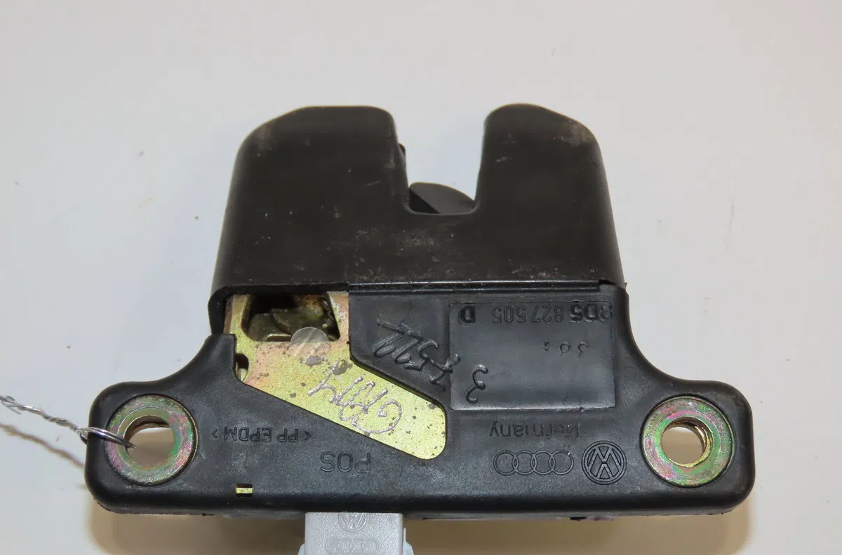 Serrure coffre arrière Seat TOLEDO II (1M2) 1.9 tdi (1999-2004) occasion