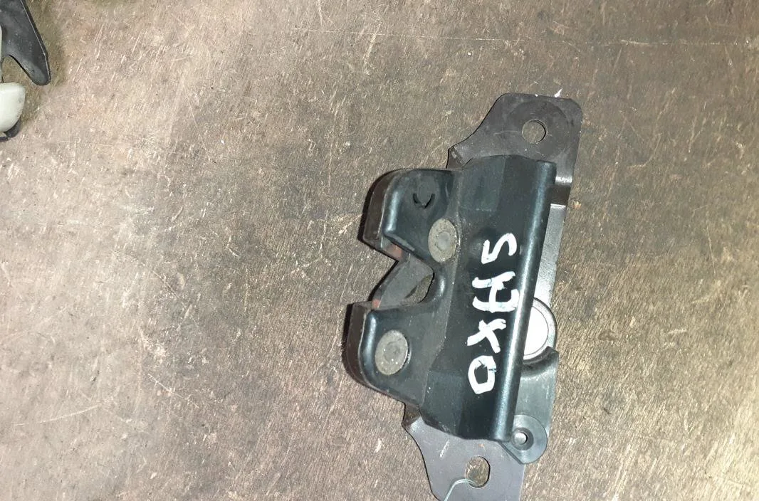 Serrure hayon Citroen SAXO (S0, S1) 1.4 vts (1996-2003) occasion