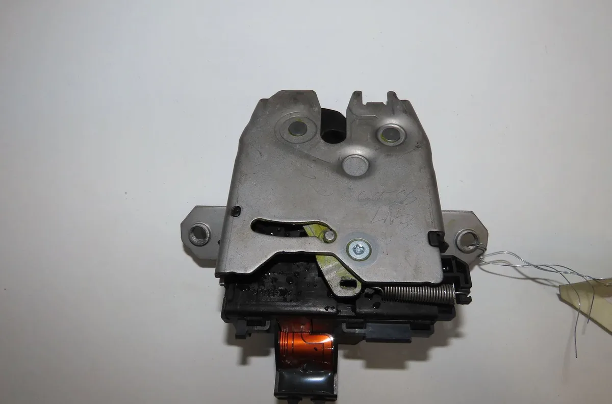 Serrure hayon Ford GRAND C-MAX (DXA-CB7, DXA-CEU) 1.6 tdci (2010-2019) occasion
