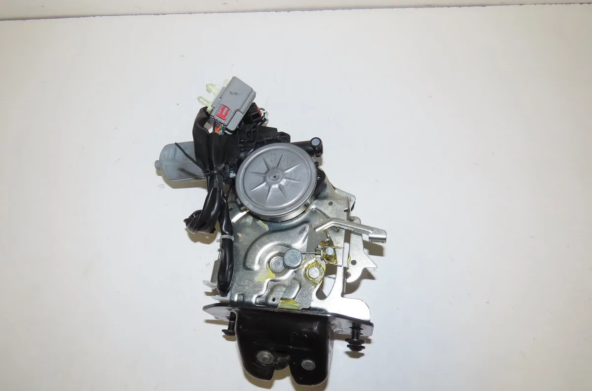 Serrure hayon Ford KUGA II (DM2) 2.0 tdci (2013-2014) occasion