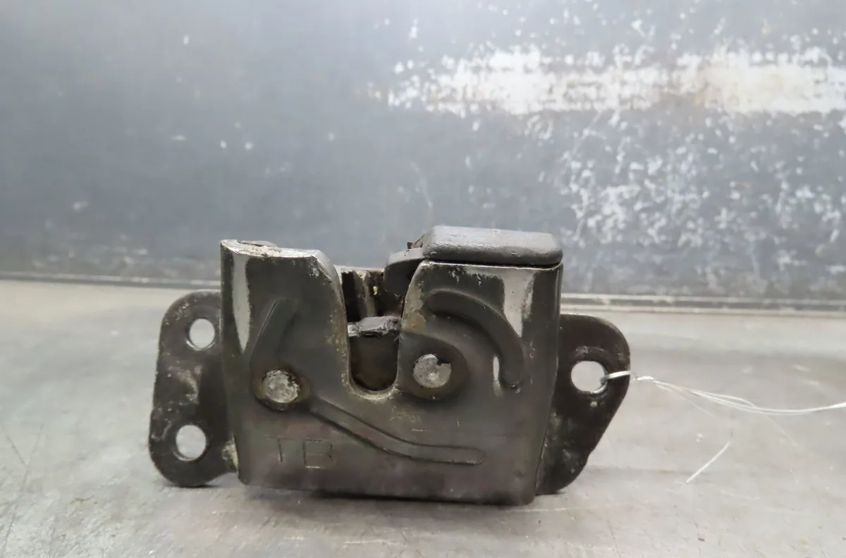 Serrure hayon Hyundai TUCSON (JM) 2.0 crdi traction intégrale (2004-2010) occasion