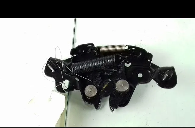 Serrure hayon Nissan QASHQAI - QASHQAI 2 I (J10, NJ10, JJ10E) 1.6 dci traction intégrale (2011-2013) occasion
