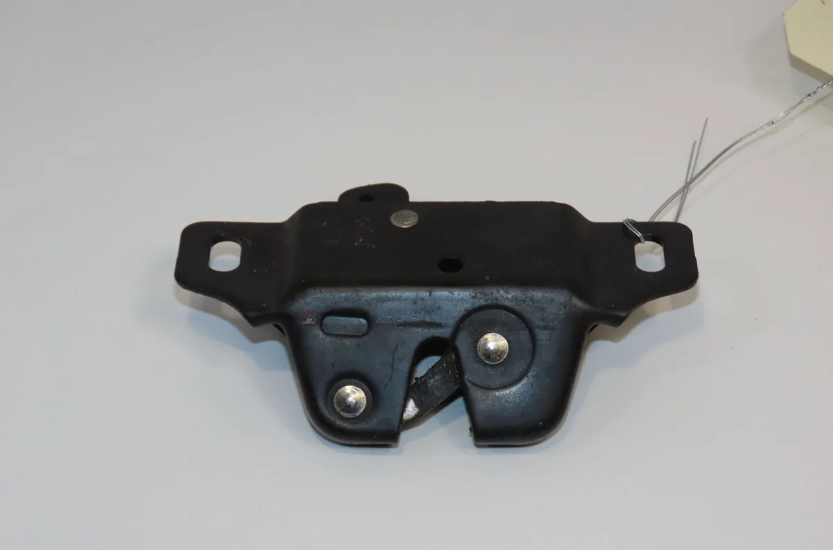 Serrure hayon Peugeot 106 II (1A_, 1C_) 1.5 d (1998-2004) 3 portes occasion