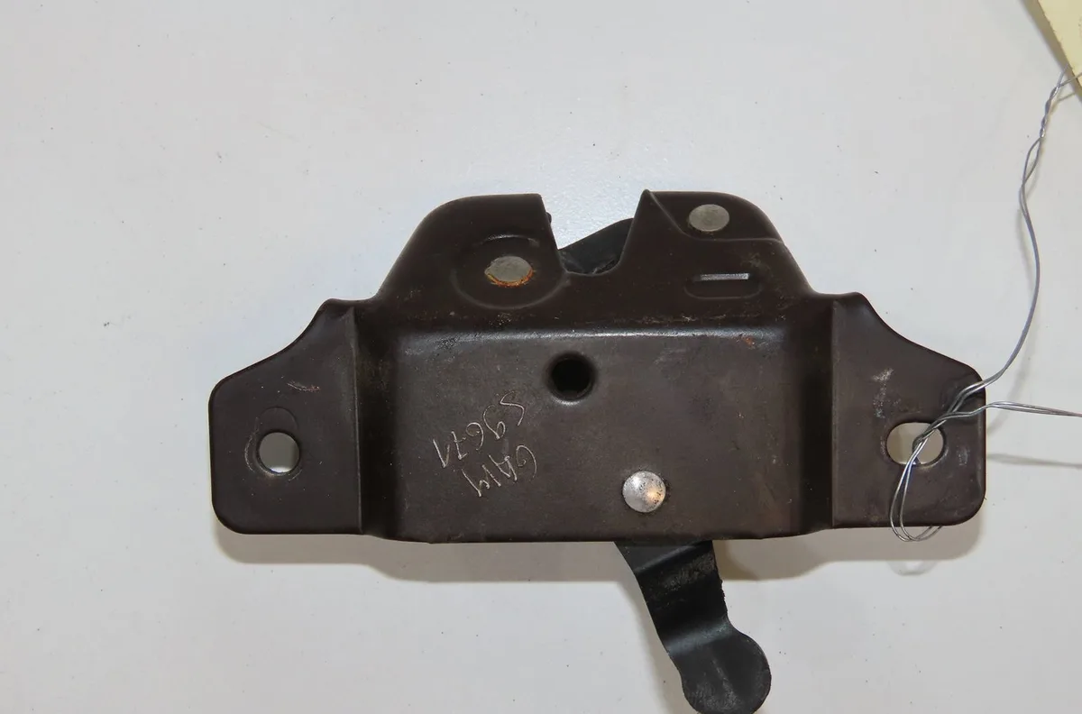 Serrure hayon Peugeot 106 II (1A_, 1C_) 1.5 d (1998-2004) 3 portes occasion