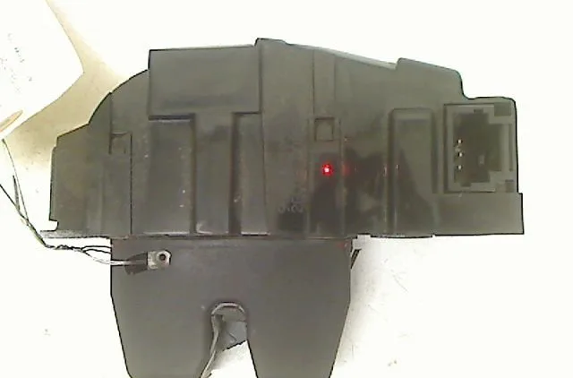 Serrure hayon Peugeot 207-207 (WA_, WC_) 1.4 (2006-2013) 5 portes occasion