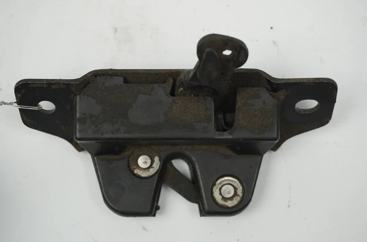 Serrure hayon Peugeot PARTNER Monospace (5_, G_) 2.0 hdi (2000-2008) 3 portes occasion