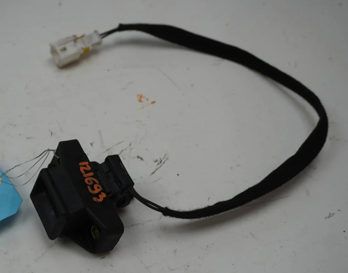 Serrure hayon Renault CLIO II (BB_, CB_) 1.2 (bb0a, bb0f, bb10, bb1k, bb28, bb2d, bb2h, cb0a,... (1998-2010) 5 portes oc