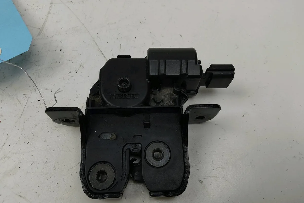Serrure hayon Renault MEGANE II (BM0-1_, CM0-1_) 1.9 dci (2005-2009) occasion