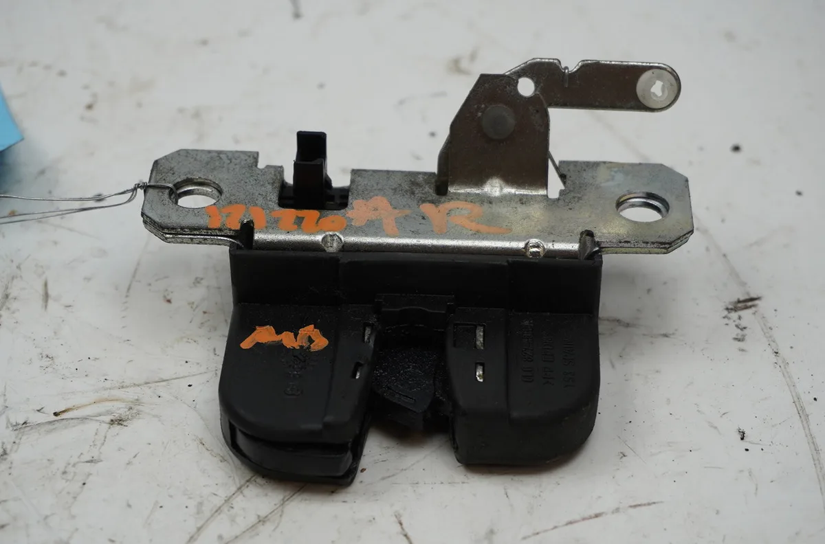 Serrure hayon Seat IBIZA III (6L1) 1.9 sdi (2002-2005) occasion