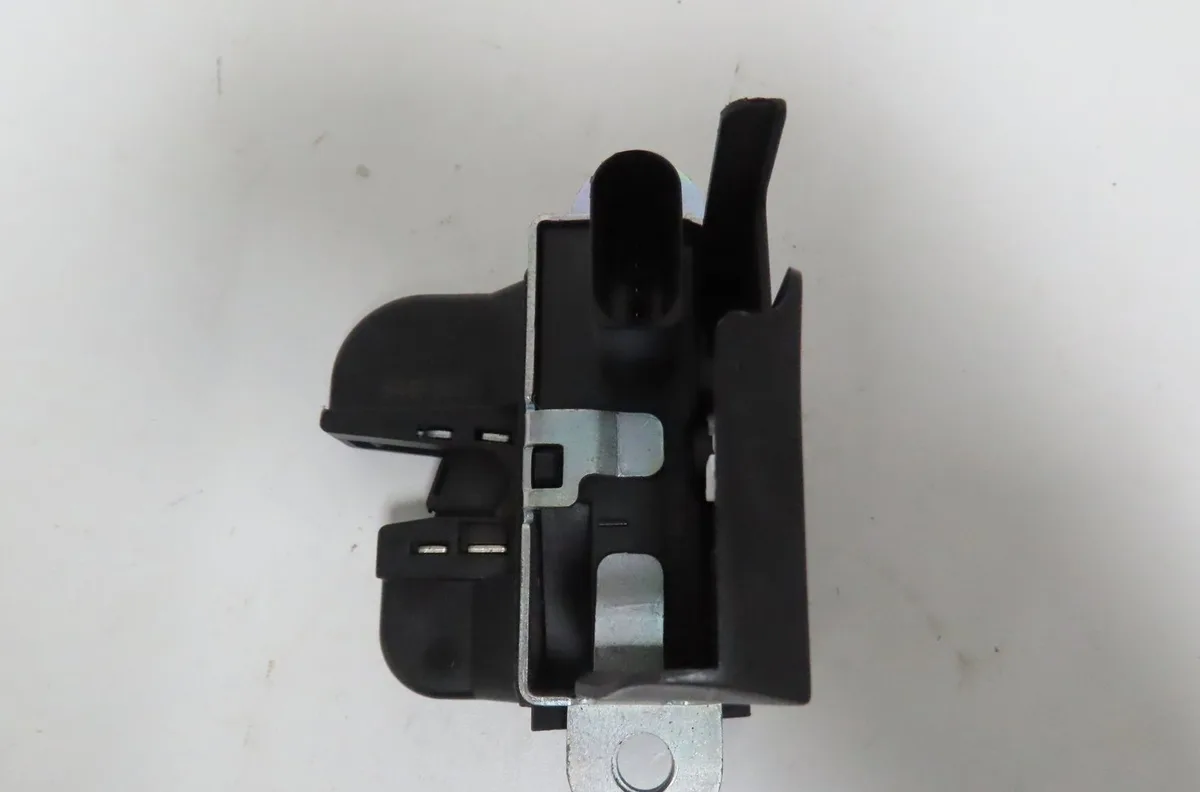 Serrure hayon Seat LEON ST (5F8) 1.0 tsi (2015-2020) occasion